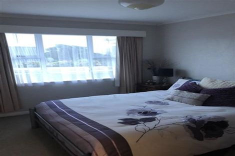 Photo of property in 124 Helston Road, Paparangi, Wellington, 6037