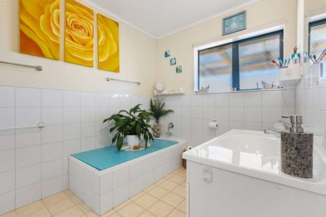 Photo of property in 48 Taupata Place, Kaitaia, 0410