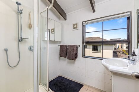 Photo of property in 486 Richardson Road, Mount Roskill, Auckland, 1041