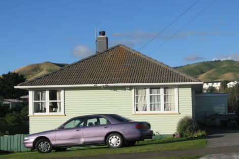 Photo of property in 161 Castor Crescent, Cannons Creek, Porirua, 5024