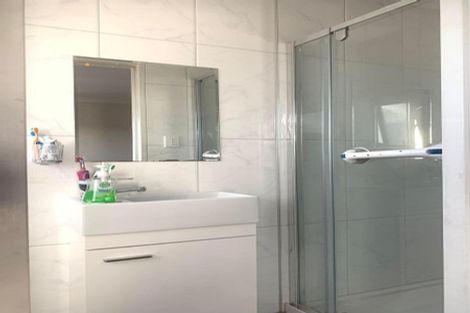 Photo of property in 30c Alfriston Road, Manurewa East, Auckland, 2102