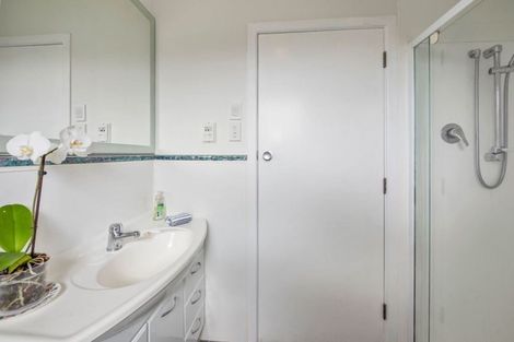 Photo of property in 8 Dawn Grove, Brown Owl, Upper Hutt, 5018