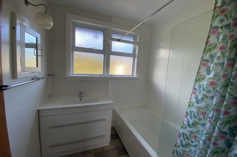 Photo of property in 224 Waikawa Road, Waikawa, Picton, 7220