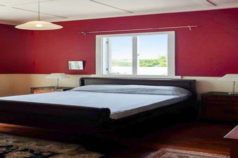 Photo of property in 16 Malvern Road, Morningside, Auckland, 1022