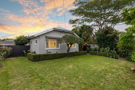Photo of property in 1/13 Lansbury Avenue, Strowan, Christchurch, 8052