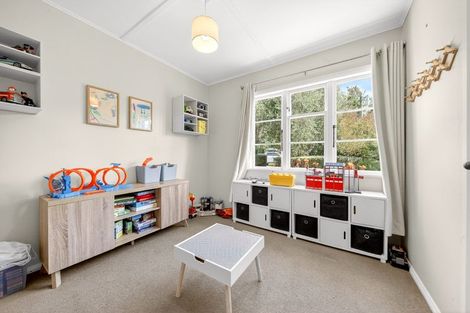 Photo of property in 14 Kenward Crescent, Featherston, 5710