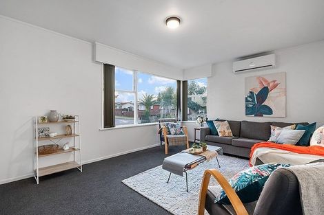 Photo of property in 45 Aarts Avenue, Manurewa, Auckland, 2102