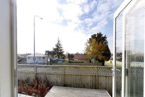 Photo of property in 2 Merlot Lane, Pukekohe, 2120