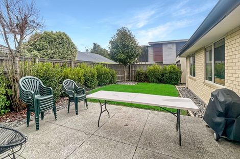 Photo of property in 9 Field Terrace, Upper Riccarton, Christchurch, 8041