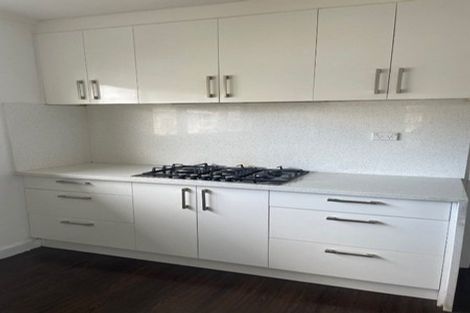 Photo of property in 10 Stephen Avenue, Henderson, Auckland, 0610