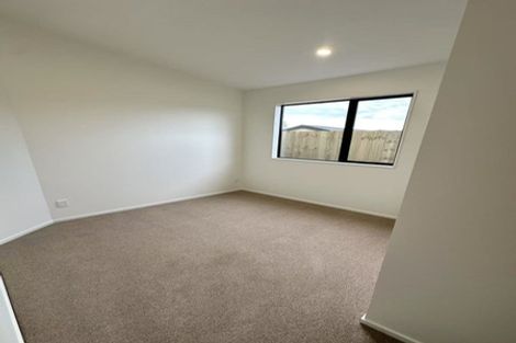 Photo of property in 7/25 Hutchinson Avenue, New Lynn, Auckland, 0600