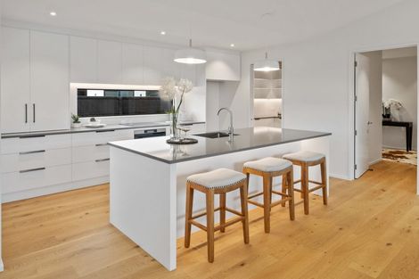 Photo of property in 5 Ferbane Way, Halswell, Christchurch, 8025