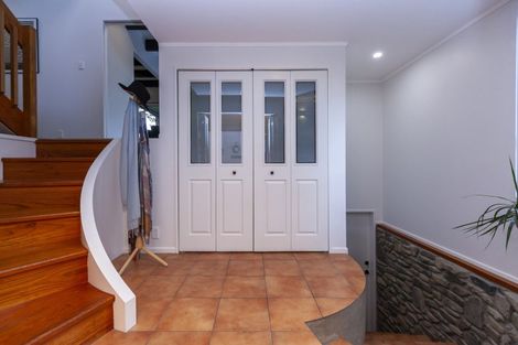 Photo of property in 20 Tiromoana Road, Raumati South, Paraparaumu, 5032