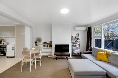 Photo of property in 112a Totara Street, Riccarton, Christchurch, 8041