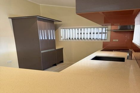 Photo of property in 1/6 Alana Place, Mount Wellington, Auckland, 1060