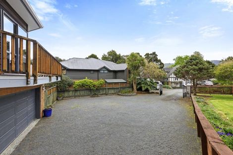 Photo of property in 16 Mccarthy Grove, Clouston Park, Upper Hutt, 5018