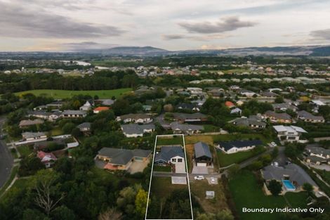 Photo of property in 22a La Lena Grove, Fitzherbert, Palmerston North, 4410