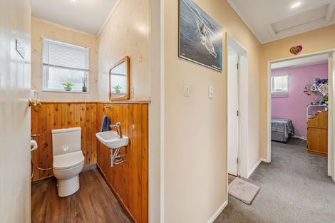 Photo of property in 71 California Drive, Totara Park, Upper Hutt, 5018