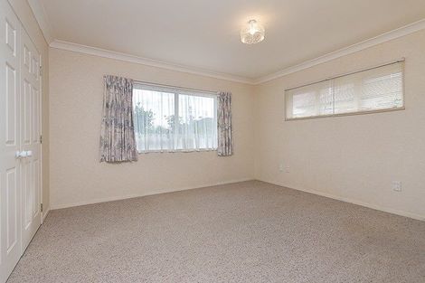 Photo of property in 21 Waitoa Street, Waiuku, 2123