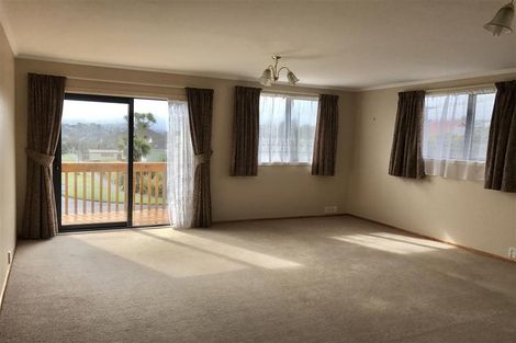 Photo of property in 4 Hindmarsh Street, Johnsonville, Wellington, 6037