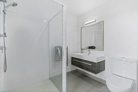 Photo of property in 9/49 Browns Road, Browns Bay, Auckland, 0630