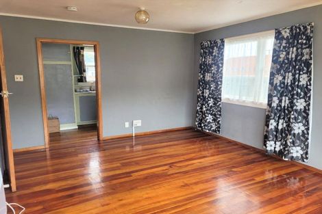 Photo of property in 32 Hine Street, New Plymouth, 4310