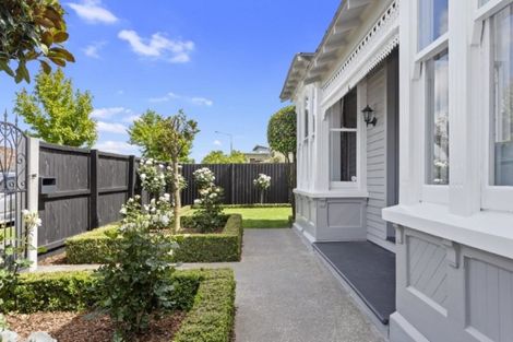 Photo of property in 52 Strickland Street, Sydenham, Christchurch, 8023