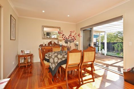 Photo of property in 12 Wood Street, Greytown, 5712