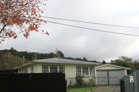 Photo of property in 13 Richard Grove, Stokes Valley, Lower Hutt, 5019