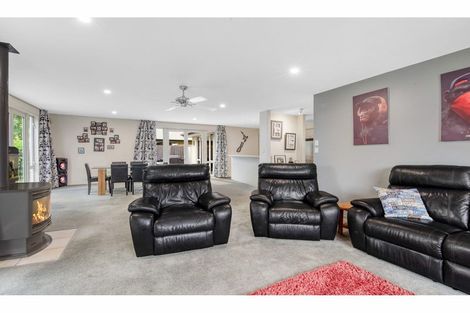 Photo of property in 38 Pentecost Road, Rangiora, 7400