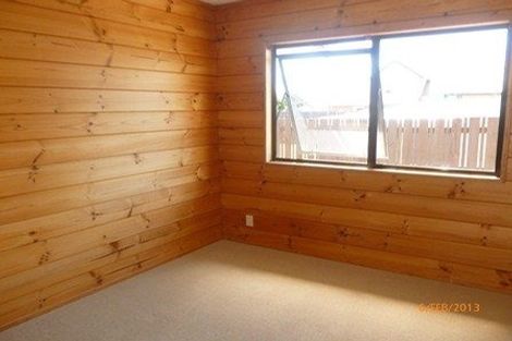 Photo of property in 27a Mana Esplanade, Paremata, Porirua, 5026