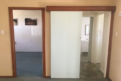 Photo of property in 2 Cameron Road, Hamilton East, Hamilton, 3216