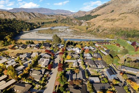 Photo of property in 12 Amber Close, Arthurs Point, Queenstown, 9371