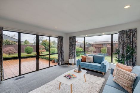 Photo of property in 69 Lowry Avenue, Redwood, Christchurch, 8051