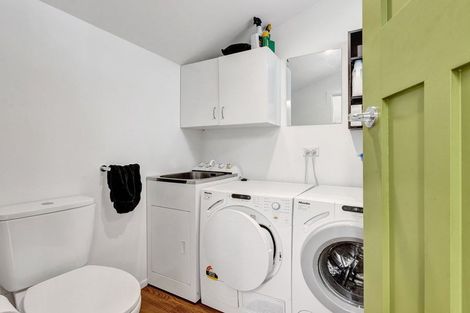 Photo of property in 4 Price Street, Westown, New Plymouth, 4310