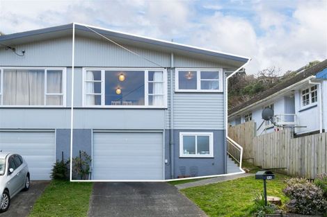 Photo of property in 16a Thurleigh Grove, Karori, Wellington, 6012