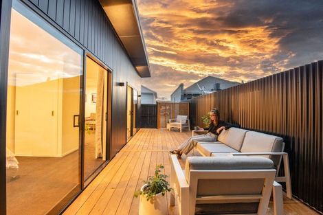 Photo of property in 8a Cashel Street, South Dunedin, Dunedin, 9012