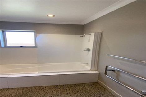 Photo of property in 84 Solomon Street, Brookfield, Tauranga, 3110