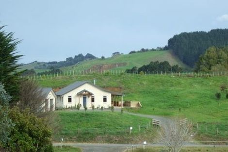 Photo of property in 28 Wrights Road, Raglan, 3295