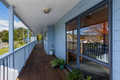 Photo of property in 33 Cable Bay Block Road, Cable Bay, 0420