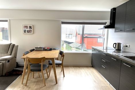 Photo of property in 8/32 Akaroa Drive, Maupuia, Wellington, 6022