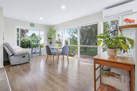 Photo of property in 4 Sudbury Court, Rototuna North, Hamilton, 3210