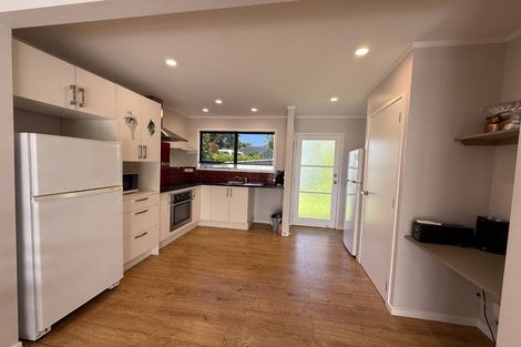 Photo of property in 3/44 Rua Road, Glen Eden, Auckland, 0602