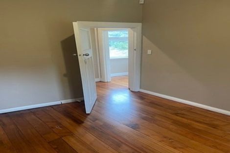 Photo of property in 110 Tutere Street, Waikanae Beach, Waikanae, 5036