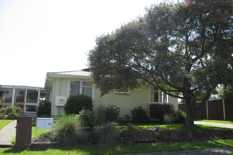 Photo of property in 14/12 Leicester Street, Stoke, Nelson, 7011