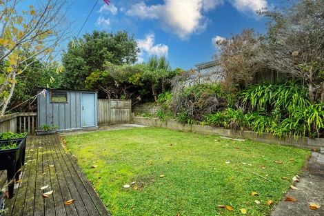 Photo of property in 6 Walker Avenue, Paremata, Porirua, 5026