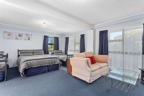 Photo of property in 5m Te Kaha Hotel Road, Te Kaha, 3199