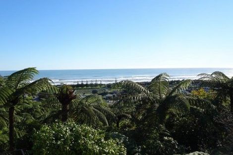 Photo of property in 20 Weenink Road, Karoro, Greymouth, 7805