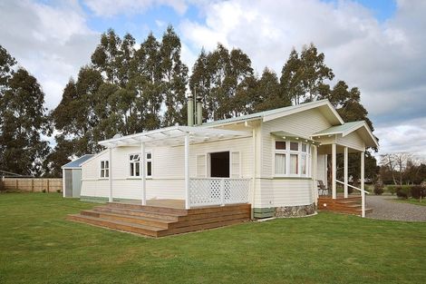 Photo of property in 14 Dalefield Road, Carterton, 5713