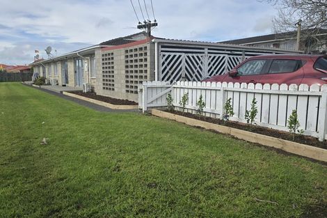 Photo of property in 12 Margaret Road, Papatoetoe, Auckland, 2025